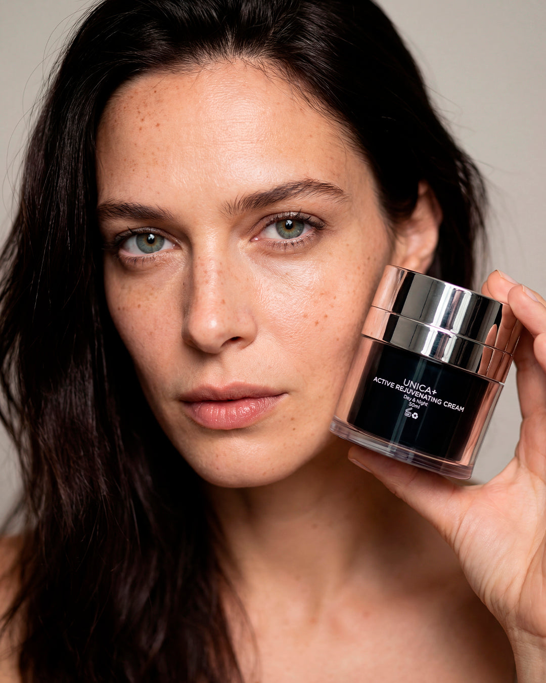 UNICA+ DAY AND NIGHT