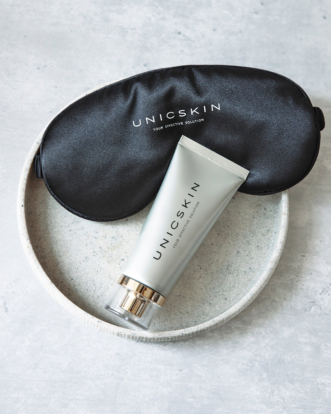 UNICRETINOL++ INVISIBLE NIGHT MASK